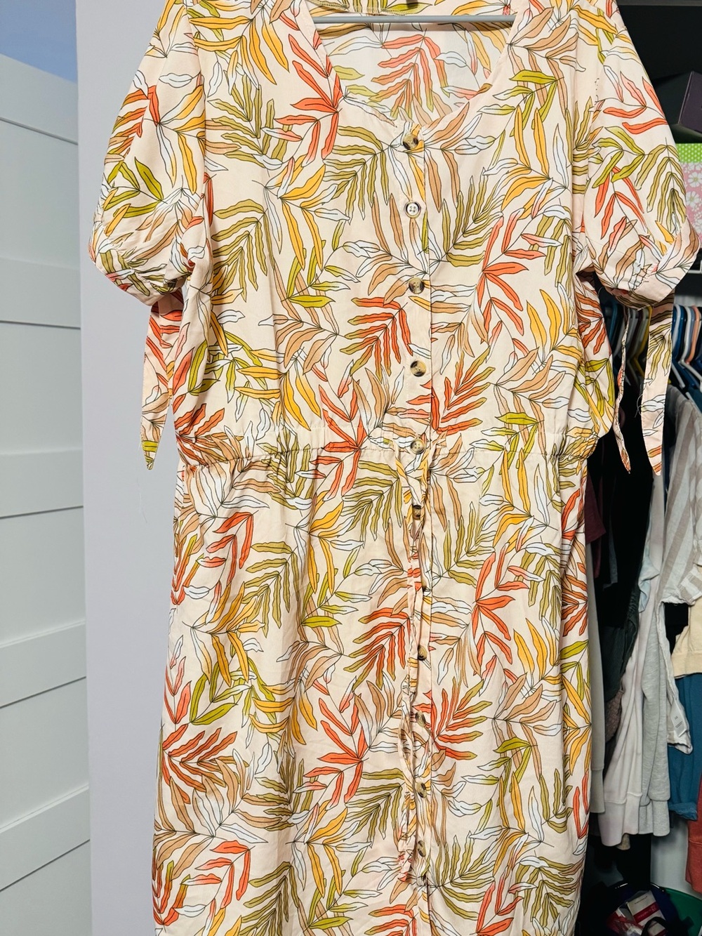 Women’s Cream Button-Front Leaf Print Dress